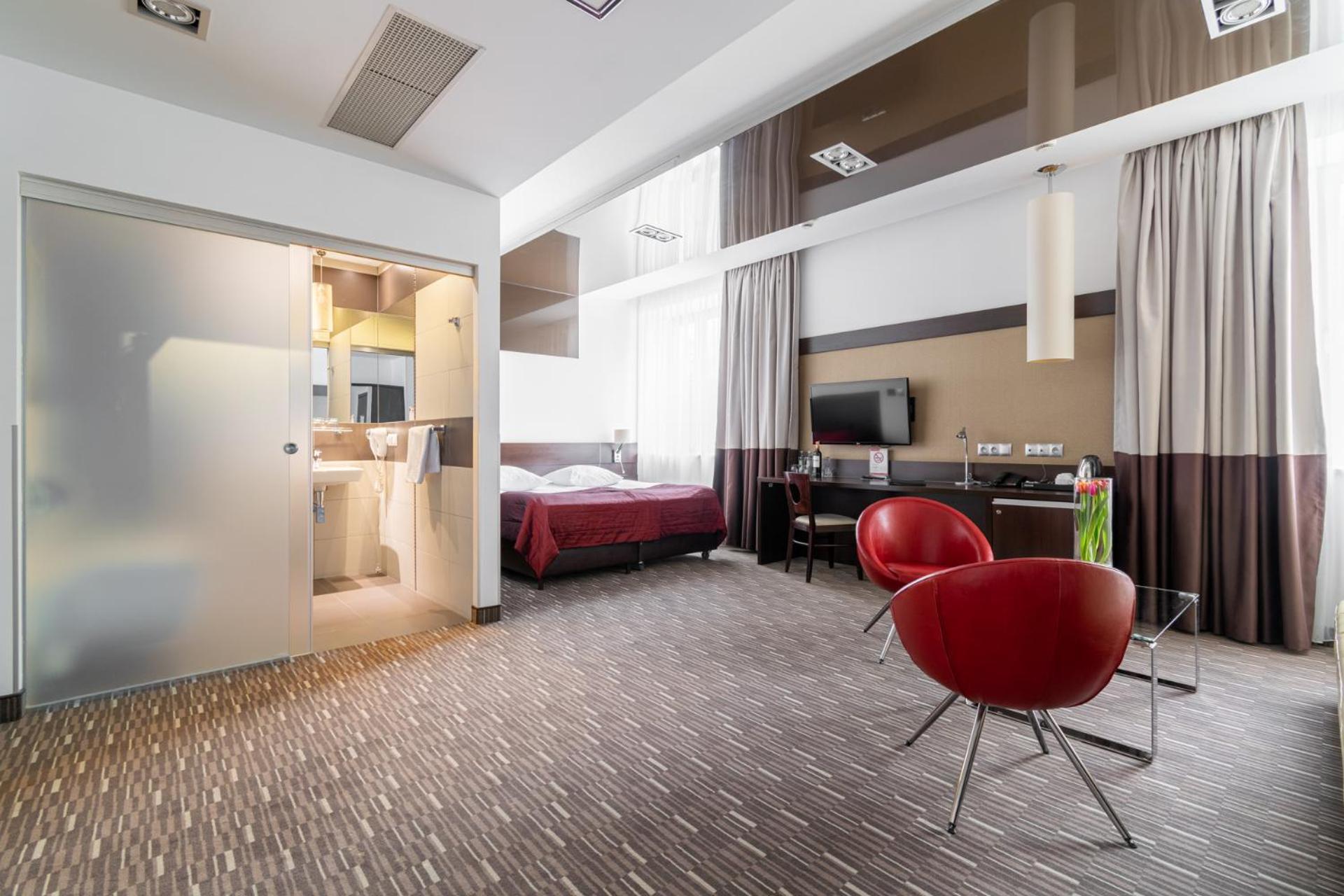 Hotel Diament Zabrze - Gliwice Exteriör bild