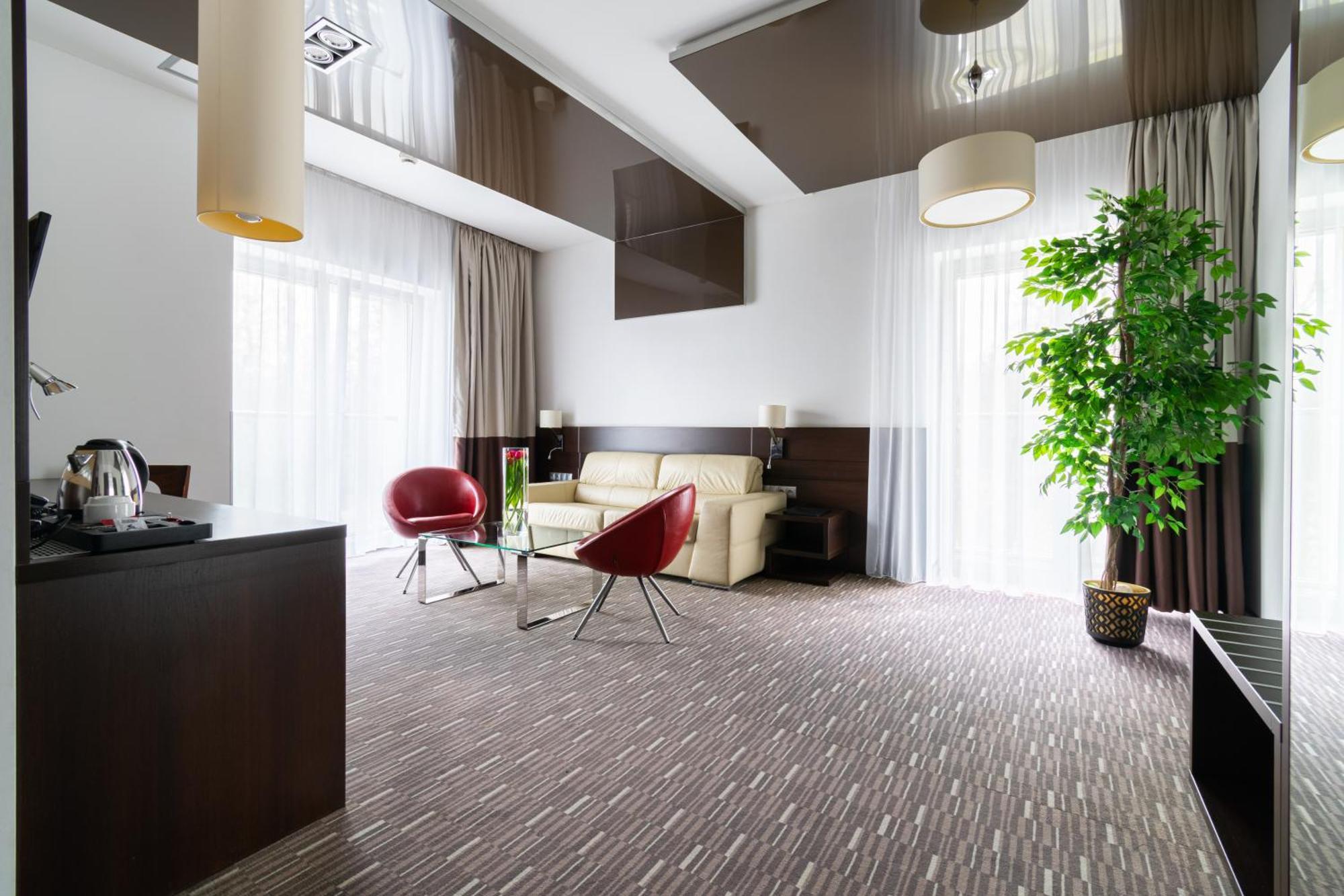 Hotel Diament Zabrze - Gliwice Exteriör bild